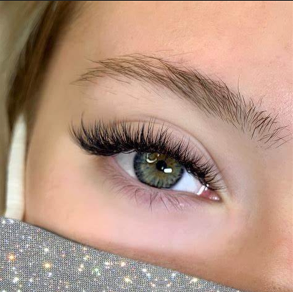 Extension de Cils Classiques